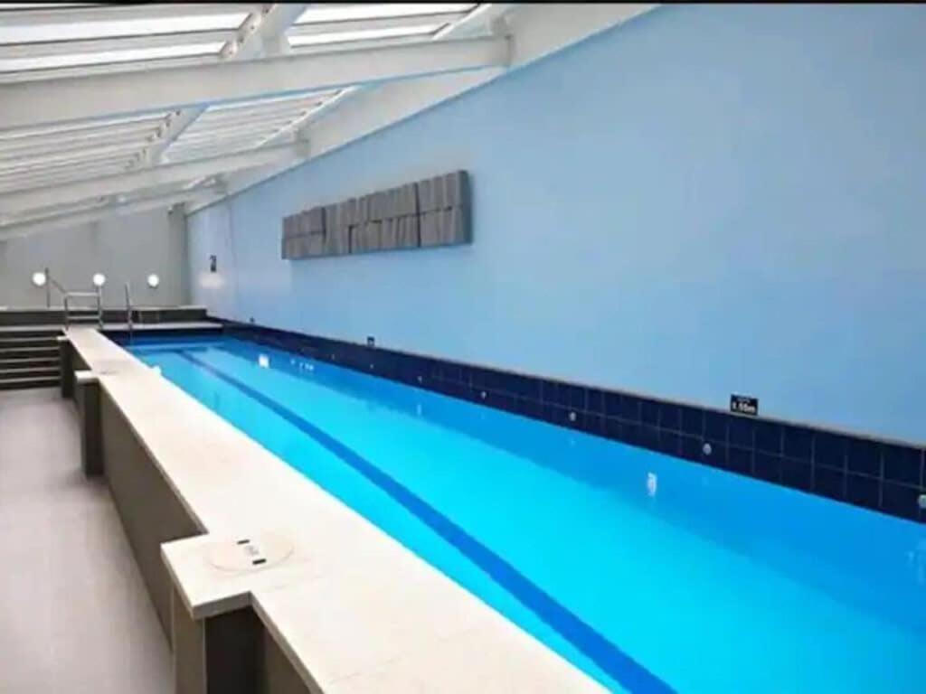 Lovely Bright Apartment With Balcony Pool And Gym Auckland Buitenkant foto