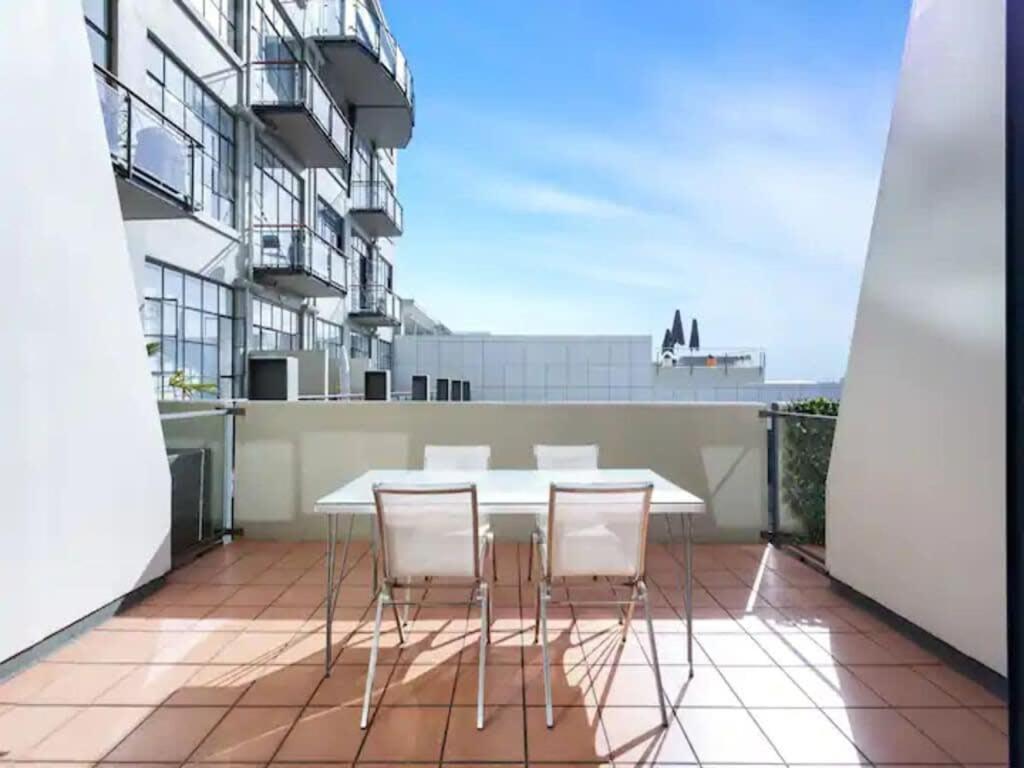 Lovely Bright Apartment With Balcony Pool And Gym Auckland Buitenkant foto