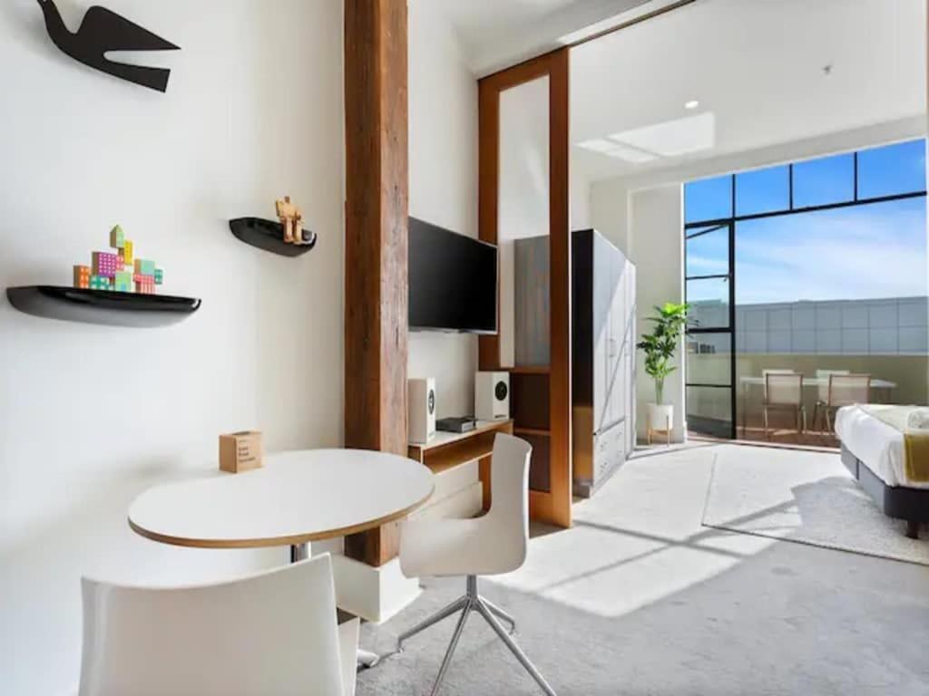 Lovely Bright Apartment With Balcony Pool And Gym Auckland Buitenkant foto